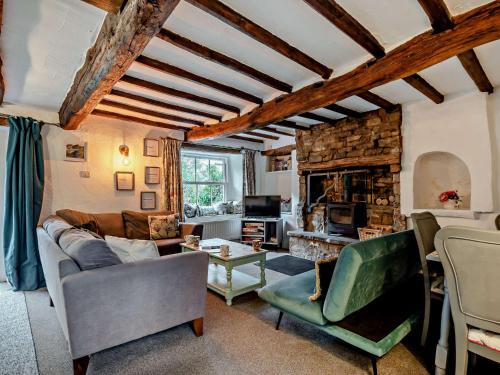 Brigsteer House | Cozy 2-Bedroom Retreat in Brigsteer for Families & Pets