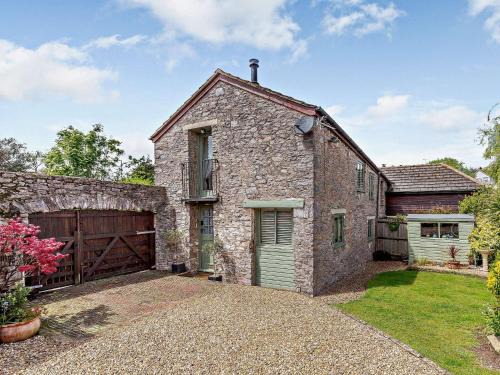 Brixham House | Pet-Friendly Retreat: 2 Bed in Brixham BX083