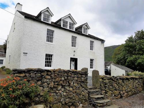 Rosthwaite House | Inviting 2-Bedroom Retreat in Beautiful Keswick
