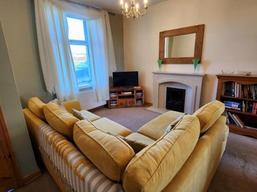 Millom House | Cozy 2-Bed Retreat in Millom - Perfect for Families & Pets