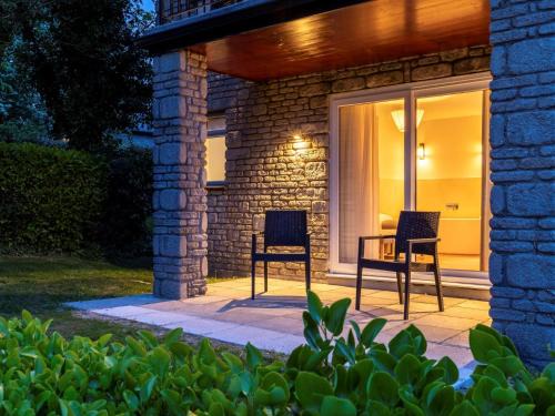 St Mellion House | Cozy 2-Bed Retreat in St. Mellion with Private Pool