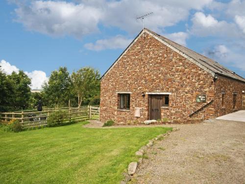 Widemouth Bay House | Pet-Friendly 2 Bed Retreat in Widemouth Bay for Families