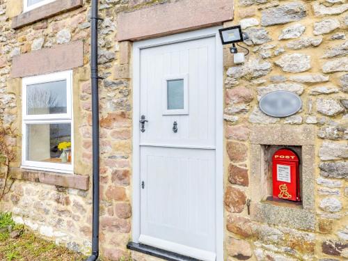 Wirksworth House | Convenient 2-Bed Accommodation in Wirksworth