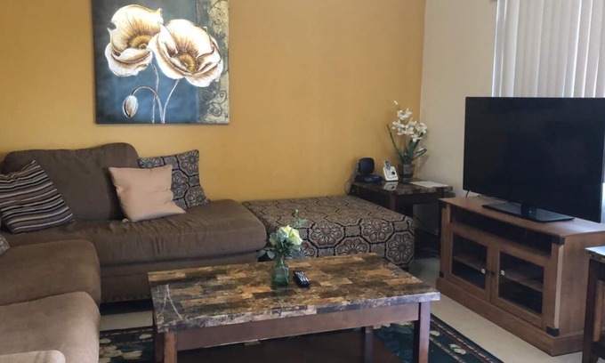 Tamuning Apartment | 2 Bedroom 1 Bath Near Hospital and Shopping and Beach