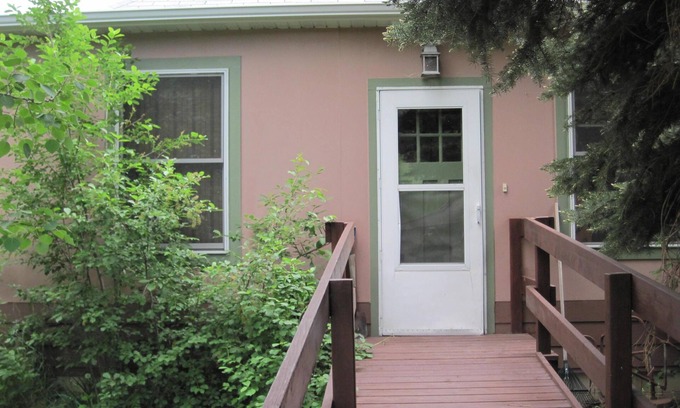 Sheridan House | Explore Wild Western Town: 2BR House with Ocean Views