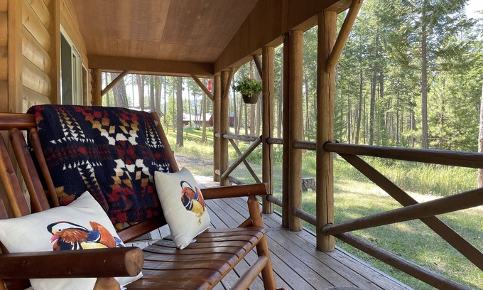 Lakeside Cabin | Cozy 2-Bedroom Cabin in Alpine Forest Near Flathead Lake