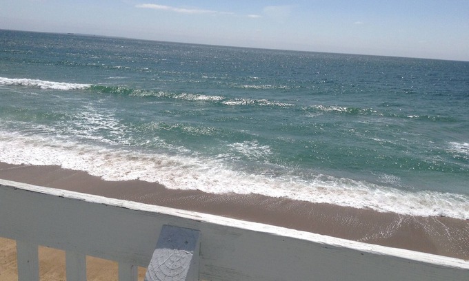 Misquamicut House | Beachfront Duplex with Pool and Ocean View in Misquamicut