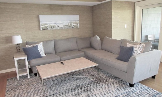 Ship Bottom Condo | Inviting 2 Bedroom Fishery Condo with Pool & Kitchen
