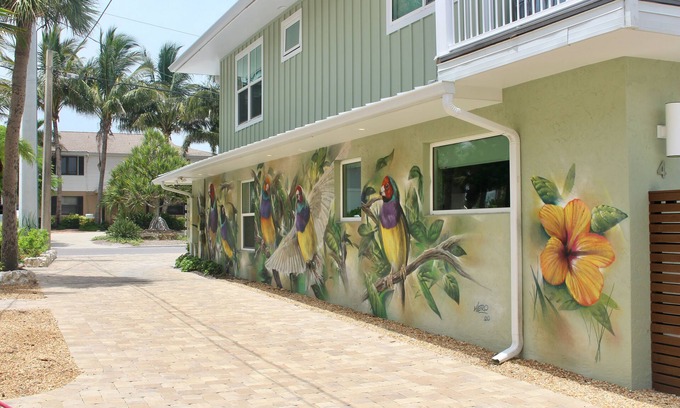 Nokomis Villa | Ground Level Villa: Family-Friendly with Pool & Kitchen