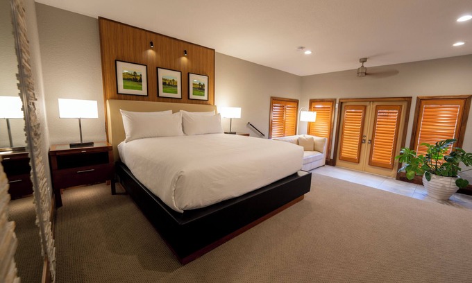 Florida Central Atlantic Coast Resort | Elegant 2-Bedroom ADA Villa with Bay Views near Disney
