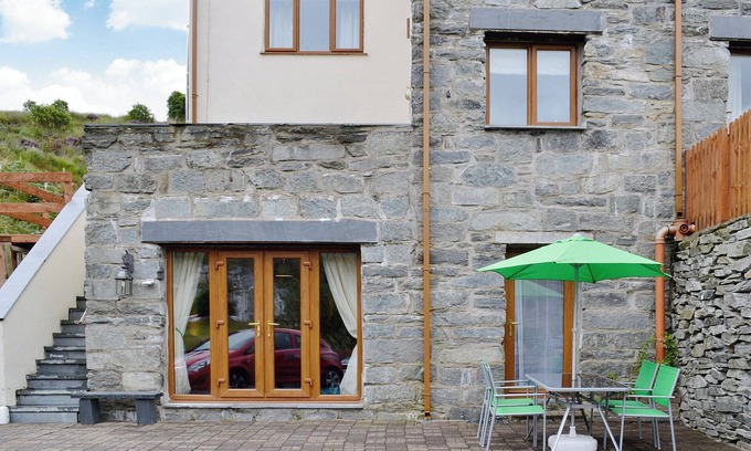 Tanygrisiau Cottage | Family-Friendly 2 Bedroom Stay in Blaenau Ffestiniog