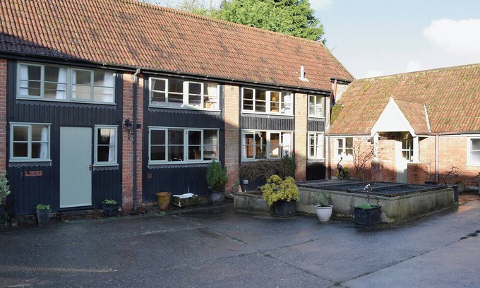 Ottery St Mary Cottage | Pet-Friendly 2 Bedroom Accommodation in Ottery St Mary