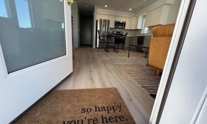 North Beach Haven Apartment | Family-Friendly 2 Bedroom Retreat Near Brighton Beach