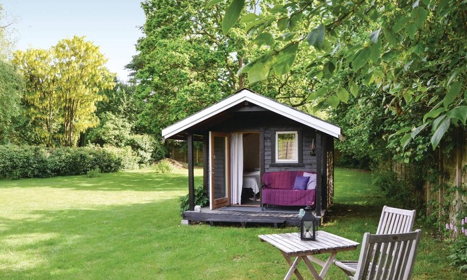 Dronningmolle House | Top-Rated 2 Bedroom Oceanfront Stay in Dronningmølle