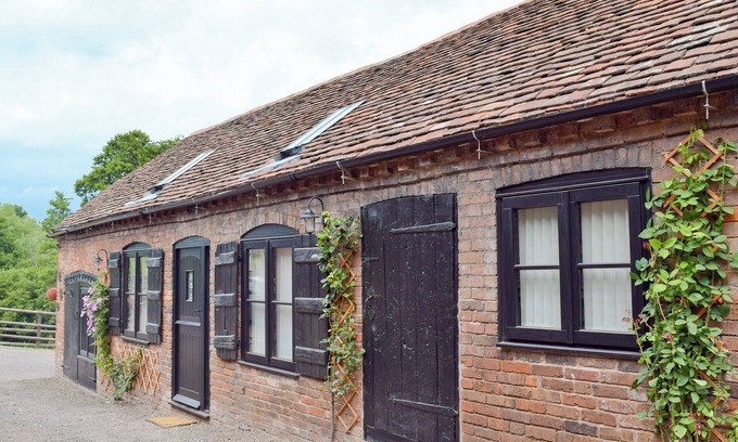 Great Witley Cottage | Relaxing 2-Bedroom Retreat in Little Witley, Worcestershire