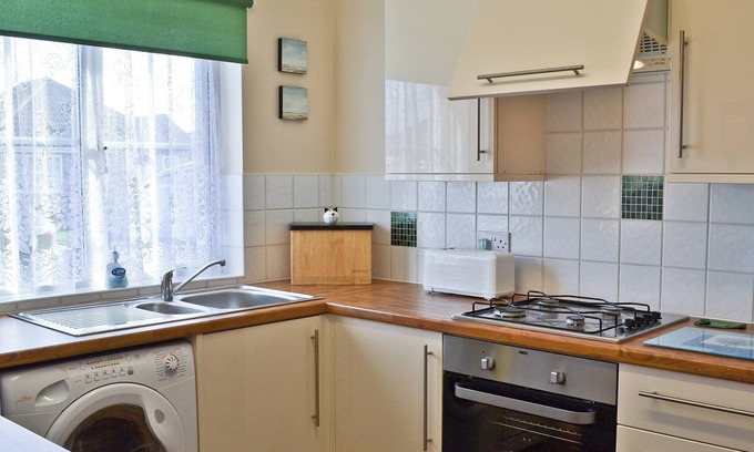 Sandilands Cottage | 2-Bedroom Pet-Friendly Accommodation in Sandilands