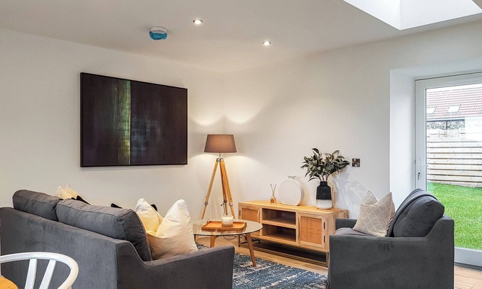 Pittenweem Cottage | 2 bedroom accommodation in Kilconquhar, near Leven