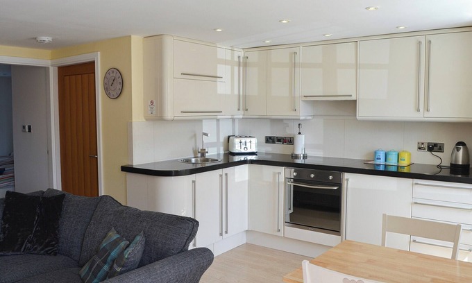 Porthmadog Cottage | Family-Friendly 2 Bedroom Accommodation in Porthmadog