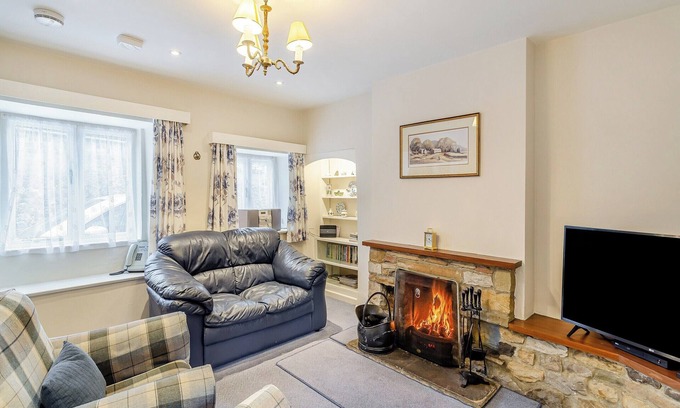 Kettlewell Cottage | Family-Friendly 2 Bedroom Stay in Kettlewell with Breakfast