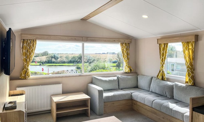 Winestead Cottage | 2 bedroom accommodation in Tunstall