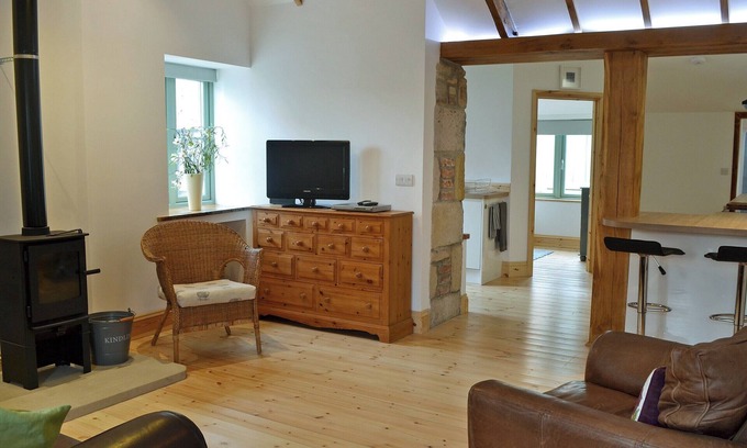 Belford Cottage | Family-Friendly 2 Bedroom Retreat in Belford, Near Bamburgh