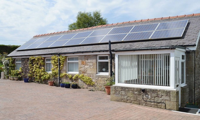 Chathill Cottage | Comfortable 2 Bedroom Stay in Warenford, Near Belford