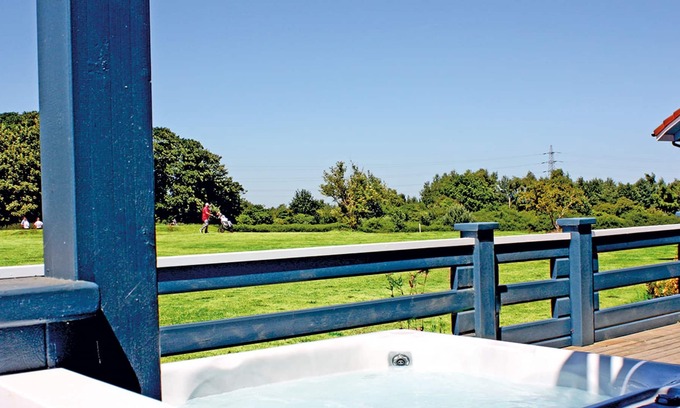Hopton Cabin | 2 bedroom accommodation in Fritton