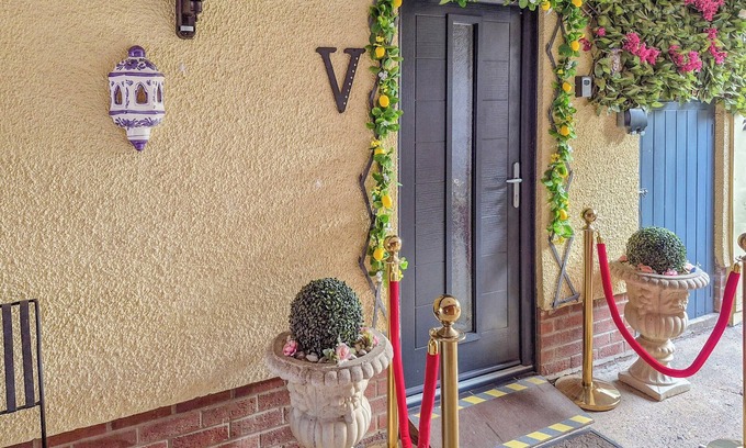 Horning Cottage | Cozy 2-Bedroom Retreat in Horning with Lake View