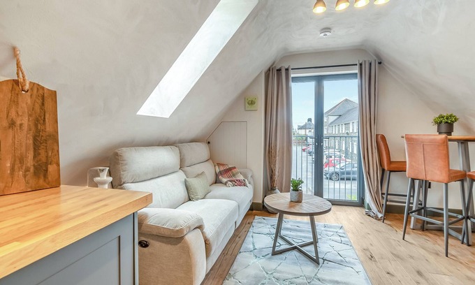 Narberth Apartment | 2 bedroom accommodation in Narbeth