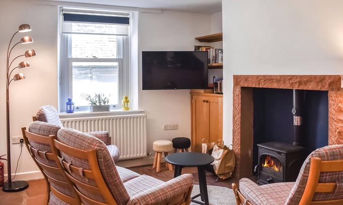Penrith Cottage | Comfortable 2 Bedroom Accommodation in Scenic Penrith