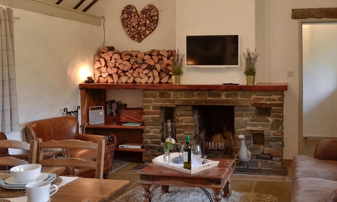 Llangennith Cottage | Cozy 2 Bedroom Retreat in Llangennith Near Swansea