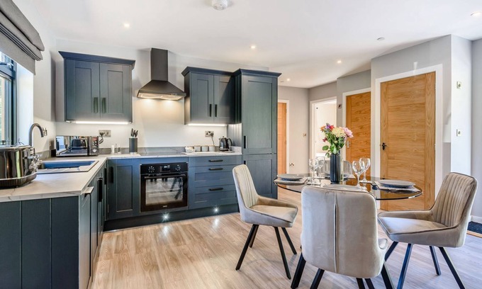 Tirabad Cottage | Comfortable 2 Bedroom Retreat in Heyope, Near Knighton