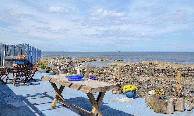 Buckie Cottage | Beautiful 2-Bedroom Accommodation in Buckie, Near Cullen