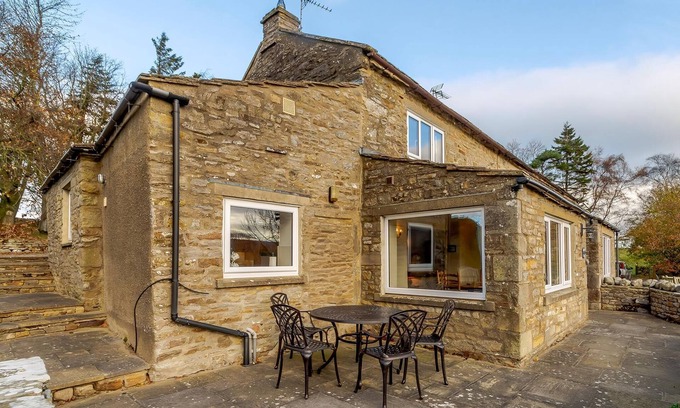 Leyburn Cottage | Ideal 2 Bedroom Getaway in Melmerby Near Coverdale