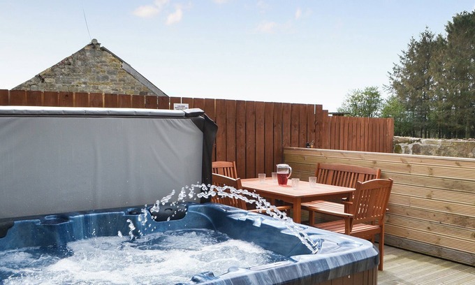 Morpeth Cottage | Family-Friendly 2-Bedroom Stay in Longdyke, Near Morpeth