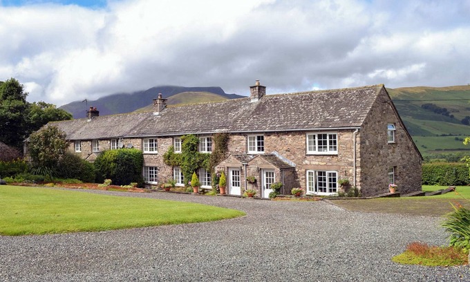 Penrith Cottage | Troutbeck Retreat: Family-Friendly 2 Bedroom Getaway