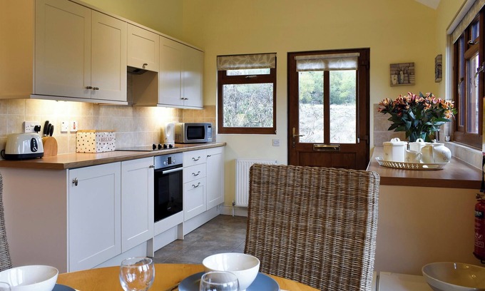 Plaitford Cottage | 2 bedroom accommodation in Landford, near New Forest