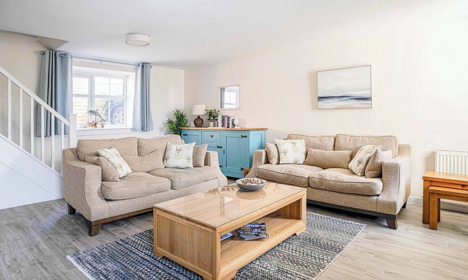 Portmahomack Cottage | Pet-Friendly 2 Bedroom Escape in Portmahomack with Ocean View