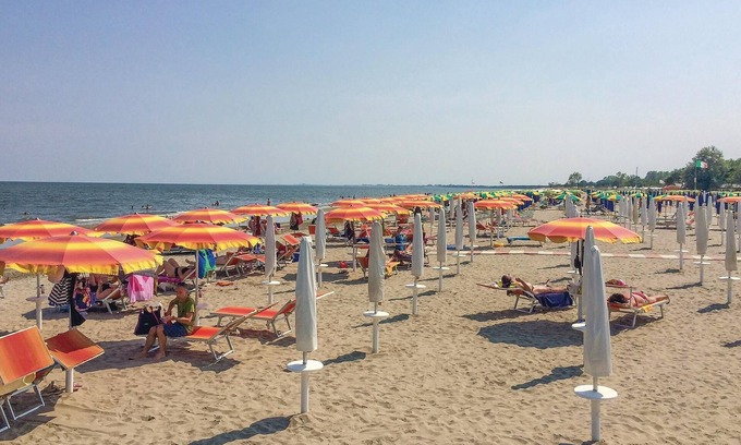 Rimini Apartment | Perfect 2 Bedroom Retreat with Oceanfront Views in Rimini