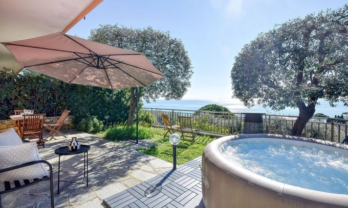 Recco Apartment | Discover an Inviting Vacation Home with Ocean Views