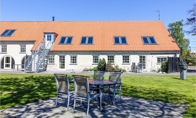 Ronne Apartment | Cozy Apartment in Rønne with Family-Friendly Kitchen