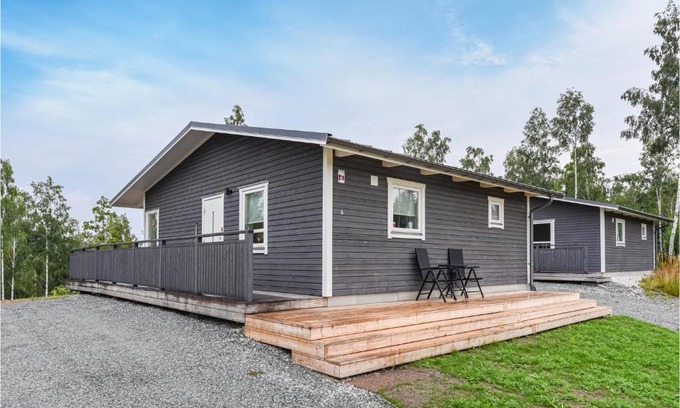 Asensbruk House | Charming Lake View Retreat in Sensbruk for Families