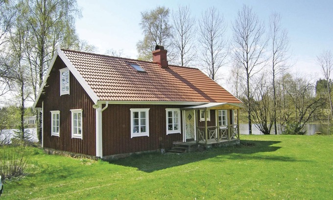 Langaryd House | Water Lover's Paradise with Spa & Lake Views Await You