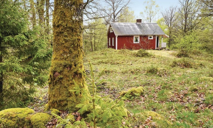 Sjotofta House | Peaceful Cottage Retreat Surrounded by Nature's Beauty