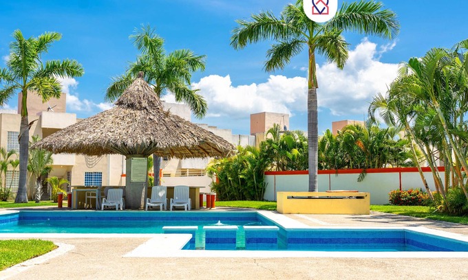 Acapulco Apartment | 2 Bedroom Apt: Perfect for Your Family in Acapulco!