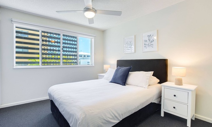 Maroochydore Apartment | Ocean View 2 Bedroom Apartment with Pool Access