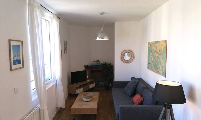 Saint-Nazaire Apartment | Cozy 2-Bedroom Apartment in the Heart of Saint Nazaire