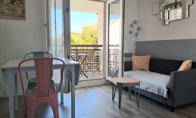 Saint-Marc-sur-Mer Apartment | Beachfront 2-Bedroom Apartment with Terrace & Pool Access