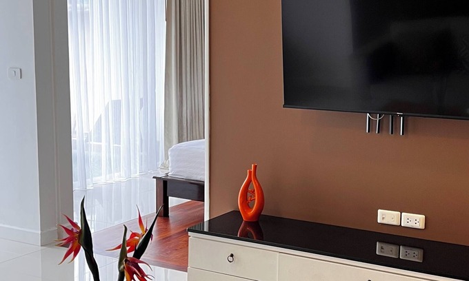 Karon Apartment | 2-bedroom apartment 127м² with a balcony 300m from the sea