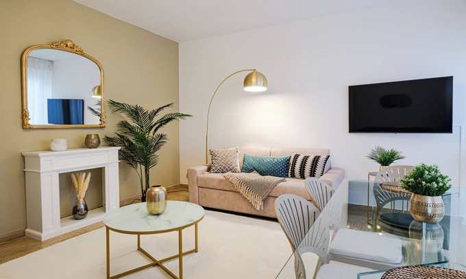 Padova Apartment | Pet-Friendly Vrbo Property with Breakfast for Families
